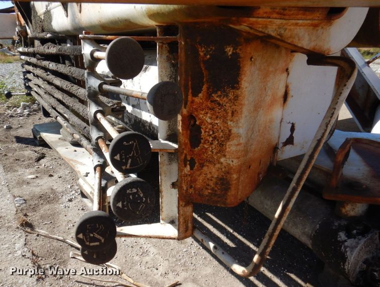 image for item DP0393 Crane knuckle boom