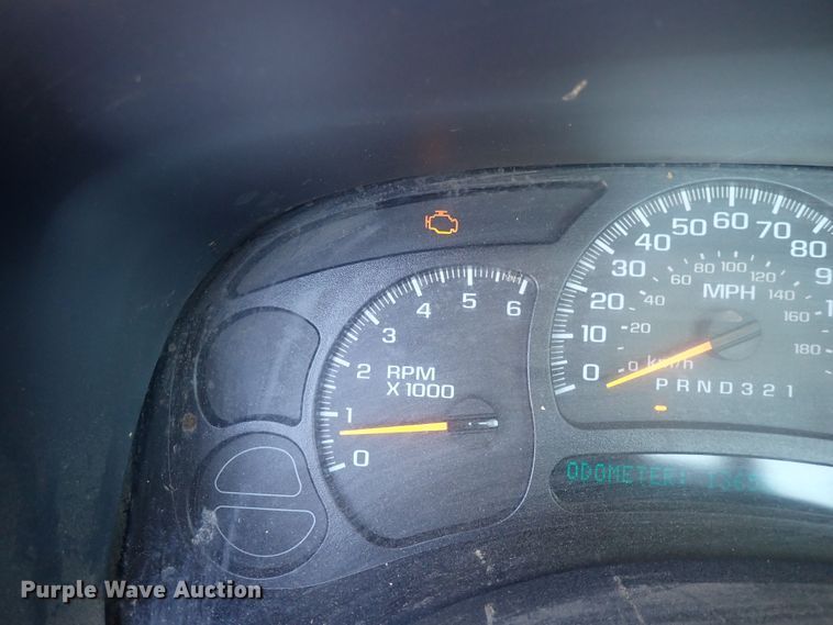 image for item DQ3010 2006 Chevrolet Silverado 1500  pickup truck