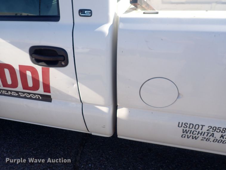 image for item DQ3010 2006 Chevrolet Silverado 1500  pickup truck