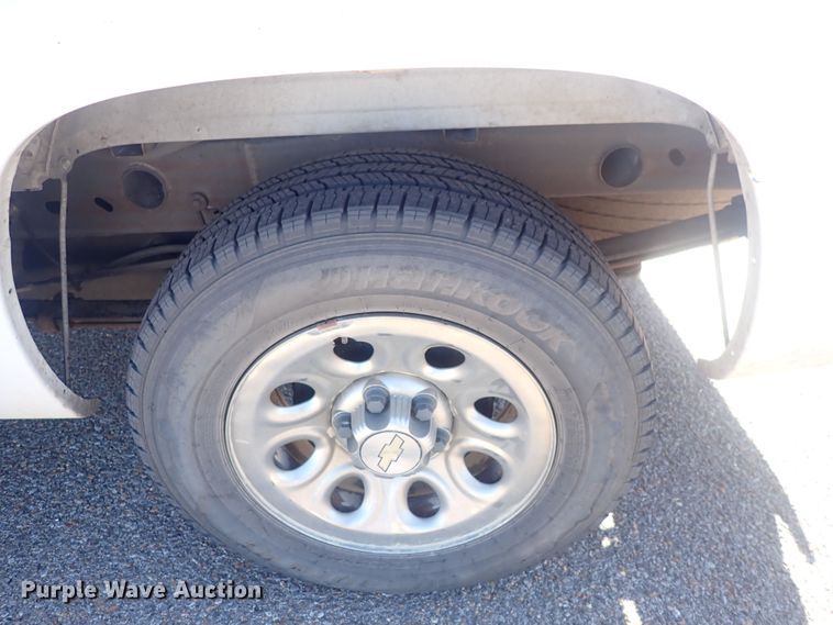 image for item DQ3010 2006 Chevrolet Silverado 1500  pickup truck