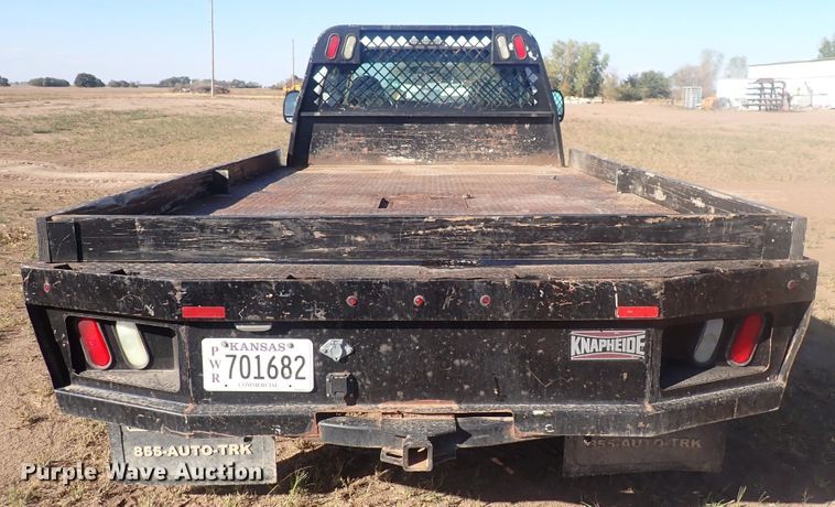 image for item DQ3021 2005 Ford F450 Super Duty XL  flatbed truck