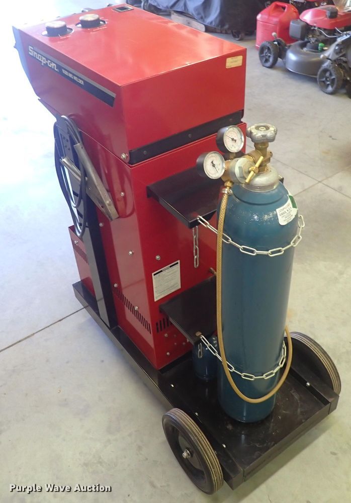 image for item DQ3029 Snap-on YA205  welder