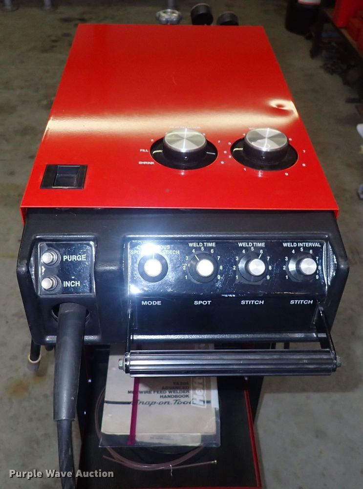 image for item DQ3029 Snap-on YA205  welder