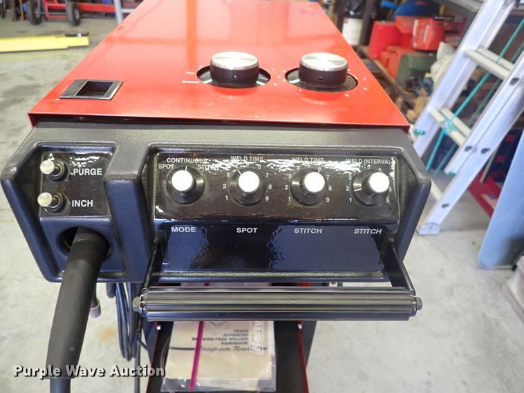 image for item DQ3029 Snap-on YA205  welder