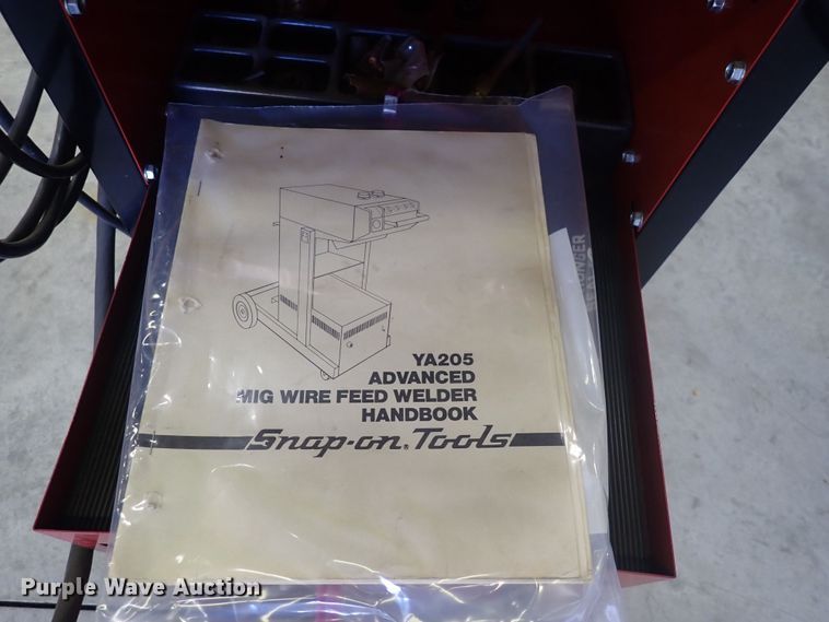 image for item DQ3029 Snap-on YA205  welder