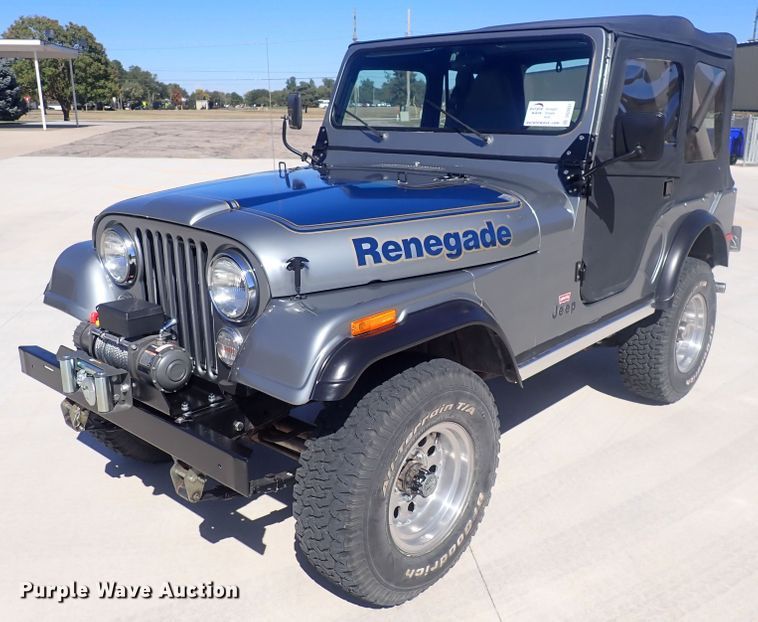 image for item DQ3031 1977 Jeep CJ5 Renegade  SUV