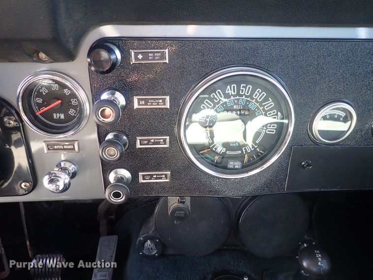 image for item DQ3031 1977 Jeep CJ5 Renegade  SUV