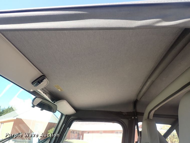 image for item DQ3031 1977 Jeep CJ5 Renegade  SUV