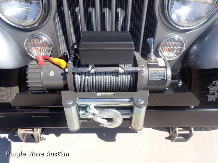 image for item DQ3031 1977 Jeep CJ5 Renegade  SUV