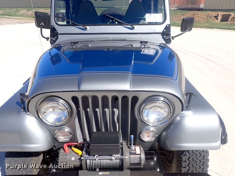 image for item DQ3031 1977 Jeep CJ5 Renegade  SUV