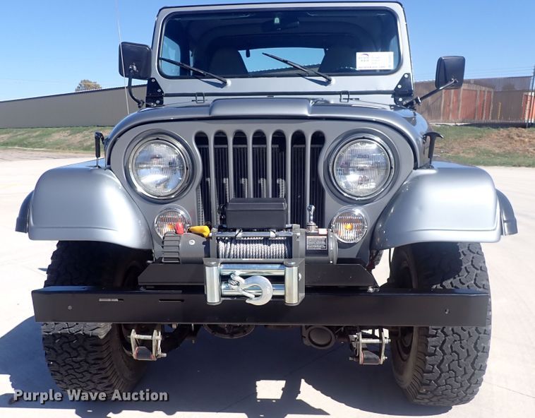 image for item DQ3031 1977 Jeep CJ5 Renegade  SUV