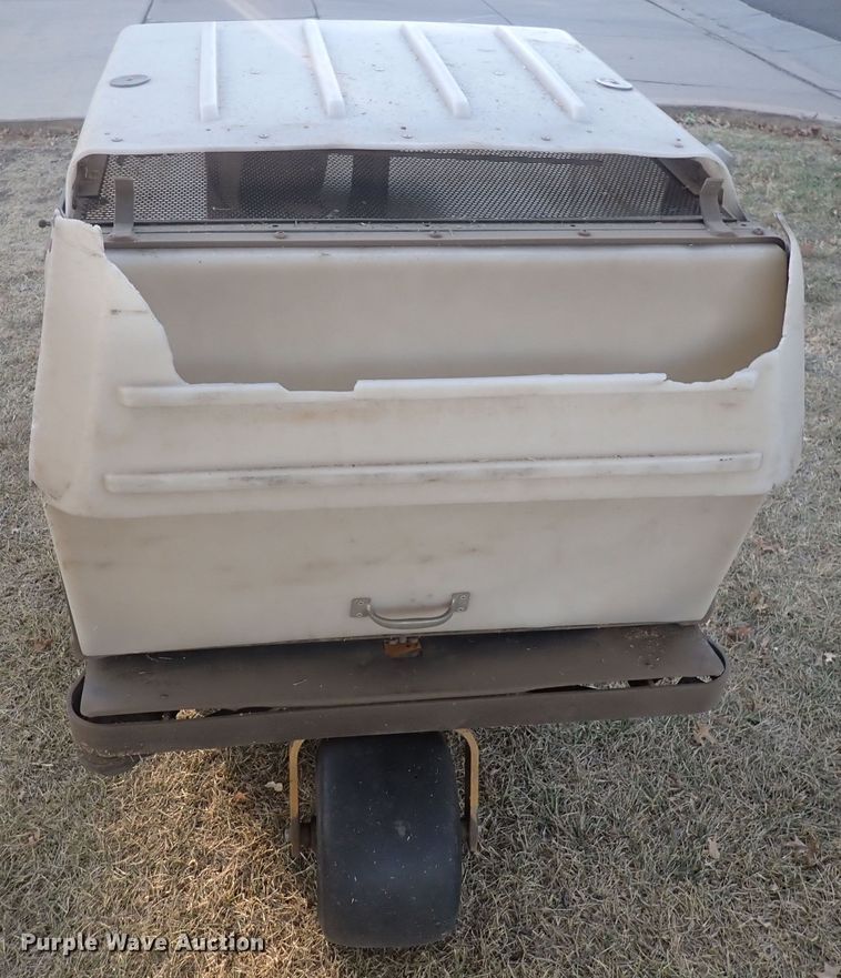 image for item DQ3066 Walker MTGHS  ZTR lawn mower