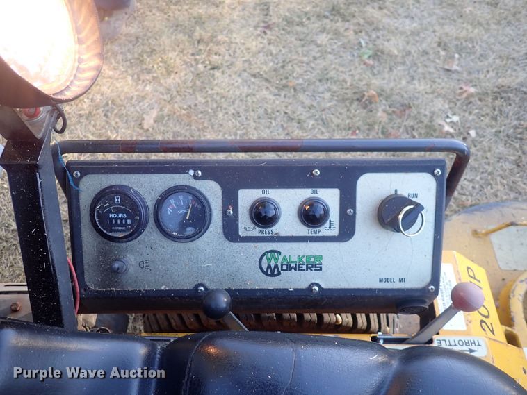 image for item DQ3066 Walker MTGHS  ZTR lawn mower