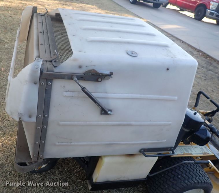 image for item DQ3066 Walker MTGHS  ZTR lawn mower