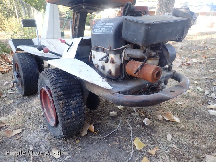 image for item DQ3068 Bolens  lawn mower