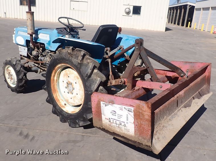 image for item DQ3074 Mitsubishi D2050FD  MFWD tractor