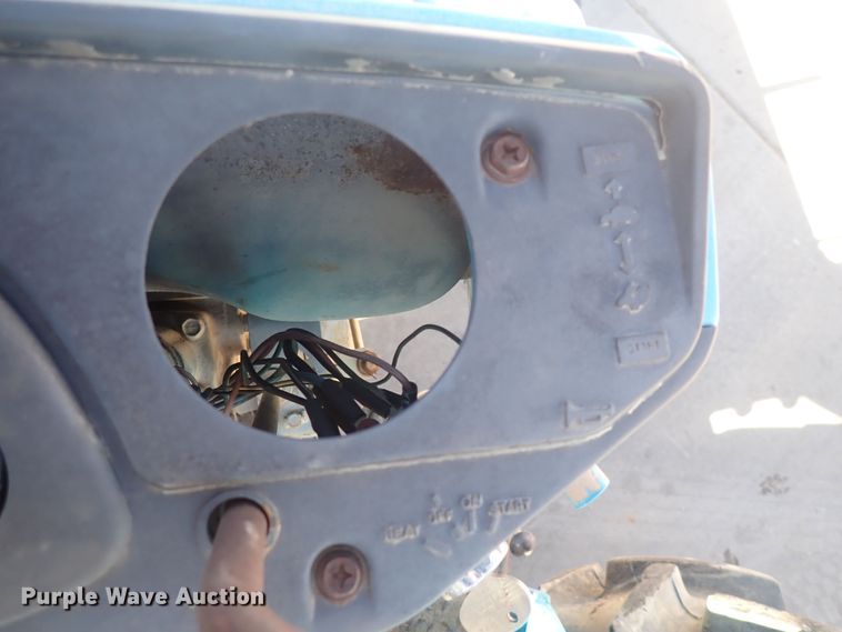 image for item DQ3074 Mitsubishi D2050FD  MFWD tractor