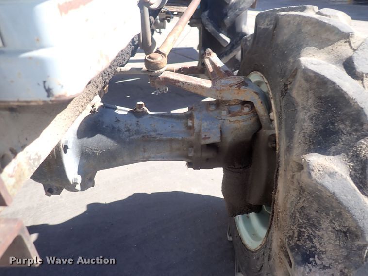 image for item DQ3074 Mitsubishi D2050FD  MFWD tractor