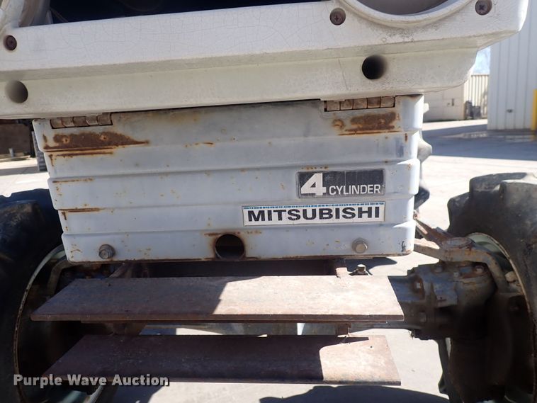 image for item DQ3074 Mitsubishi D2050FD  MFWD tractor