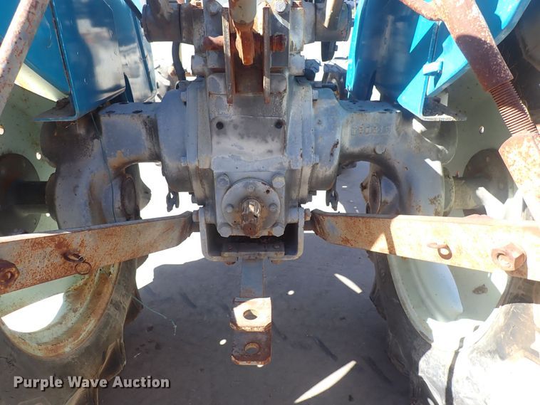 image for item DQ3074 Mitsubishi D2050FD  MFWD tractor