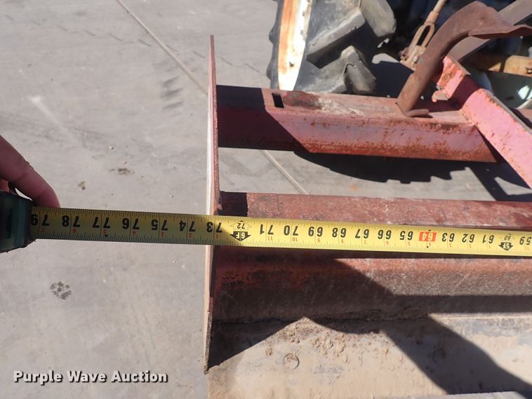 image for item DQ3074 Mitsubishi D2050FD  MFWD tractor