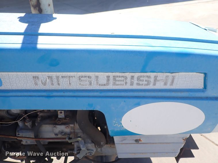 image for item DQ3074 Mitsubishi D2050FD  MFWD tractor