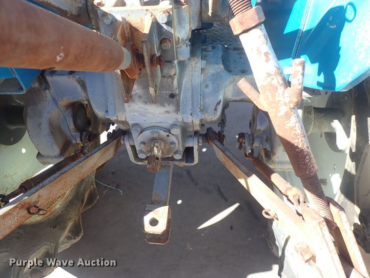 image for item DQ3074 Mitsubishi D2050FD  MFWD tractor