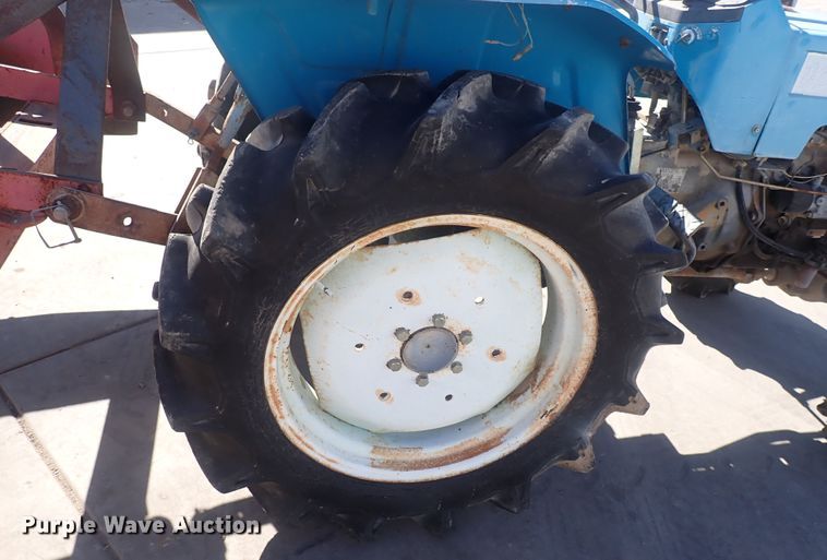 image for item DQ3074 Mitsubishi D2050FD  MFWD tractor