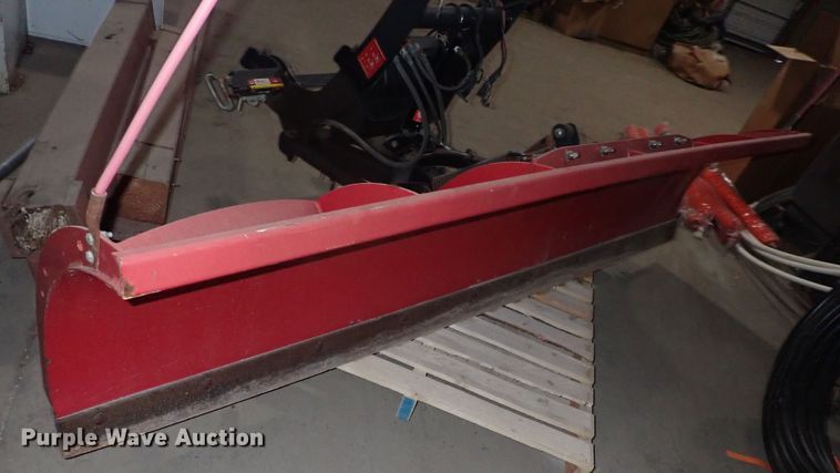 image for item DQ3075 Boss RT3  9' snow plow