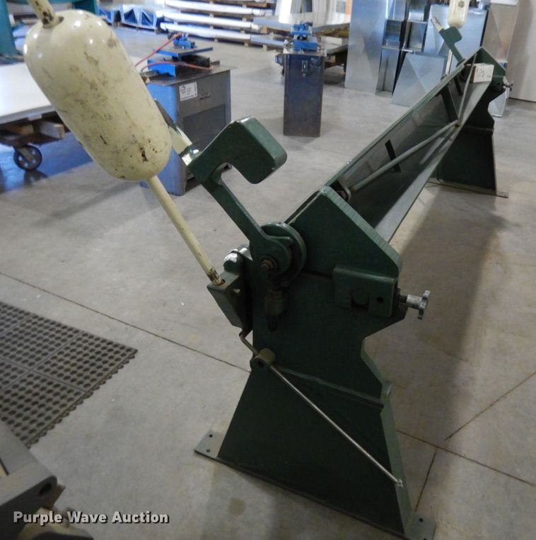 image for item DR0578 Chicago SC-1018  10' metal brake