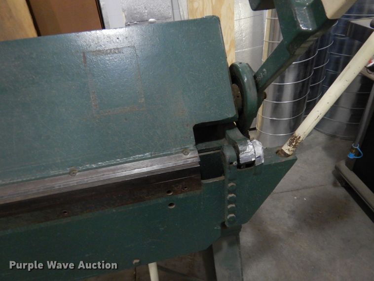 image for item DR0578 Chicago SC-1018  10' metal brake