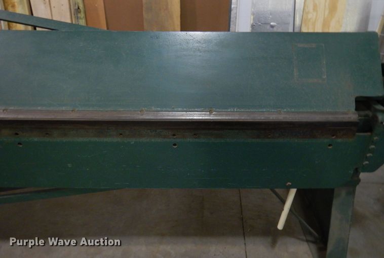 image for item DR0578 Chicago SC-1018  10' metal brake