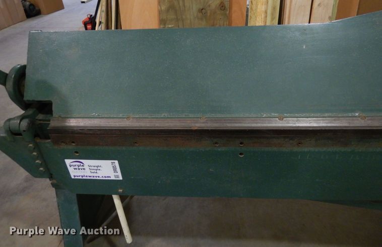 image for item DR0578 Chicago SC-1018  10' metal brake