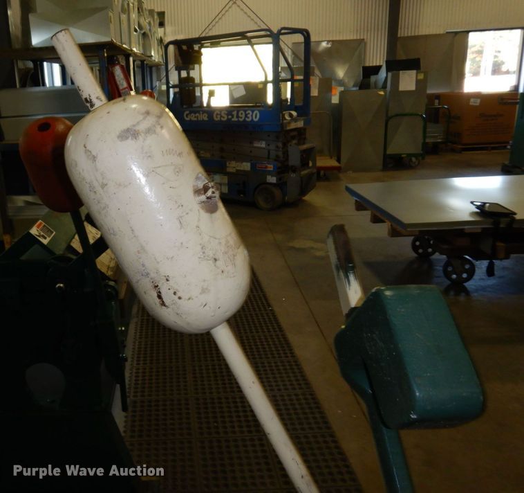 image for item DR0578 Chicago SC-1018  10' metal brake