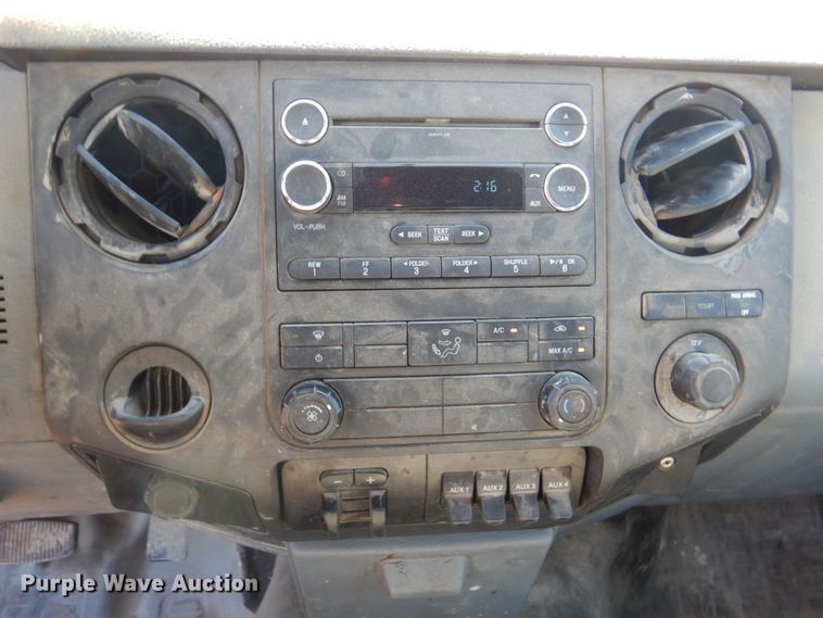 image for item DR2068 2014 Ford F550 Super Duty XL