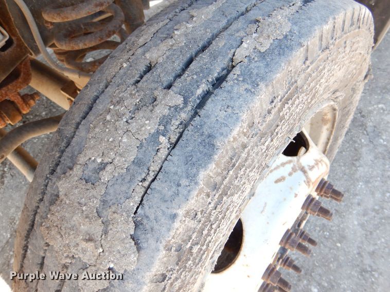 image for item DR2068 2014 Ford F550 Super Duty XL