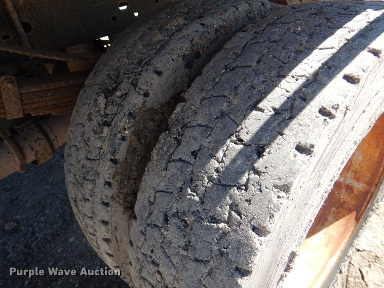 image for item DR2068 2014 Ford F550 Super Duty XL