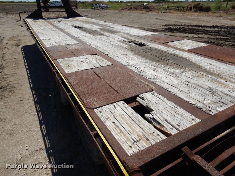 image for item DR2069 2012 Big Tex 22GN  equipment trailer