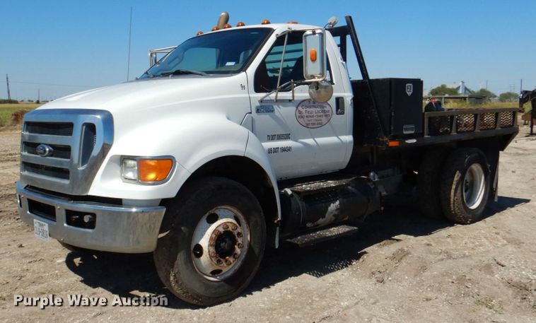 image for item DR2070 2012 Ford F750 Super Duty  flatbed truck