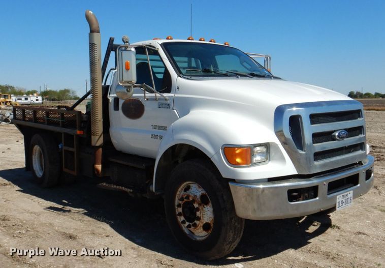 image for item DR2070 2012 Ford F750 Super Duty  flatbed truck