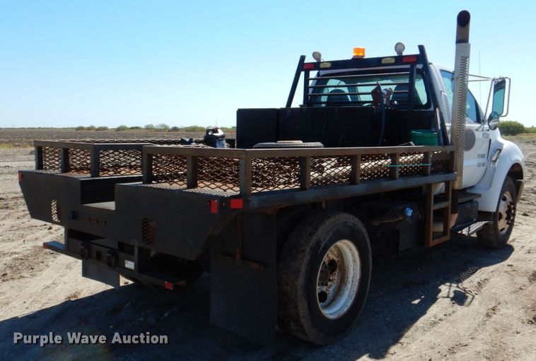 image for item DR2070 2012 Ford F750 Super Duty  flatbed truck