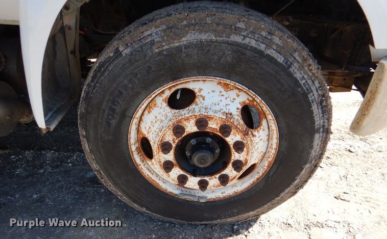 image for item DR2070 2012 Ford F750 Super Duty  flatbed truck