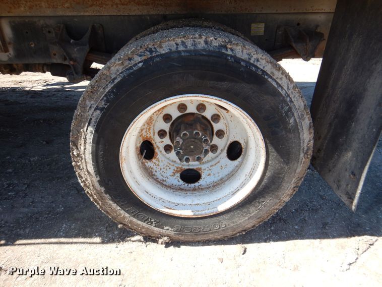 image for item DR2070 2012 Ford F750 Super Duty  flatbed truck