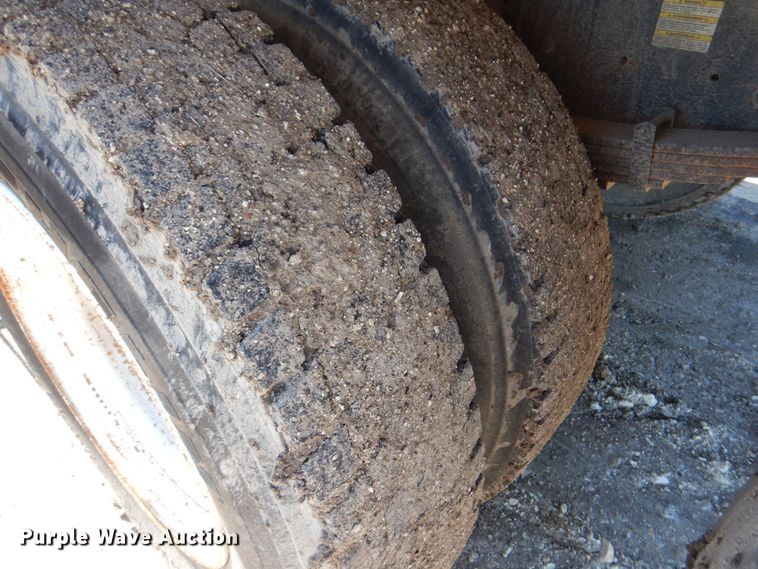 image for item DR2070 2012 Ford F750 Super Duty  flatbed truck