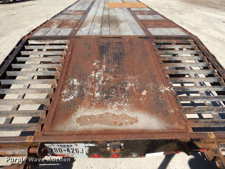 image for item DR2071 2013 Big Tex 25GN  equipment trailer