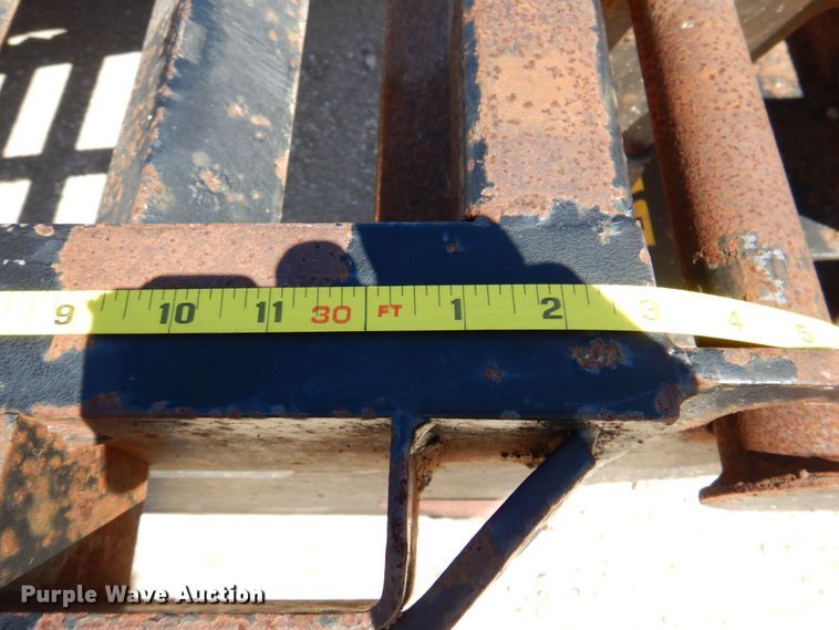 image for item DR2071 2013 Big Tex 25GN  equipment trailer