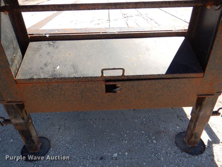 image for item DR2071 2013 Big Tex 25GN  equipment trailer