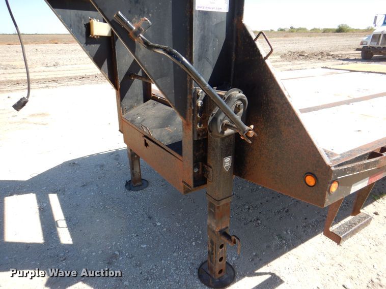 image for item DR2071 2013 Big Tex 25GN  equipment trailer