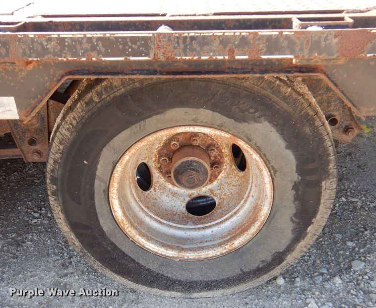 image for item DR2071 2013 Big Tex 25GN  equipment trailer