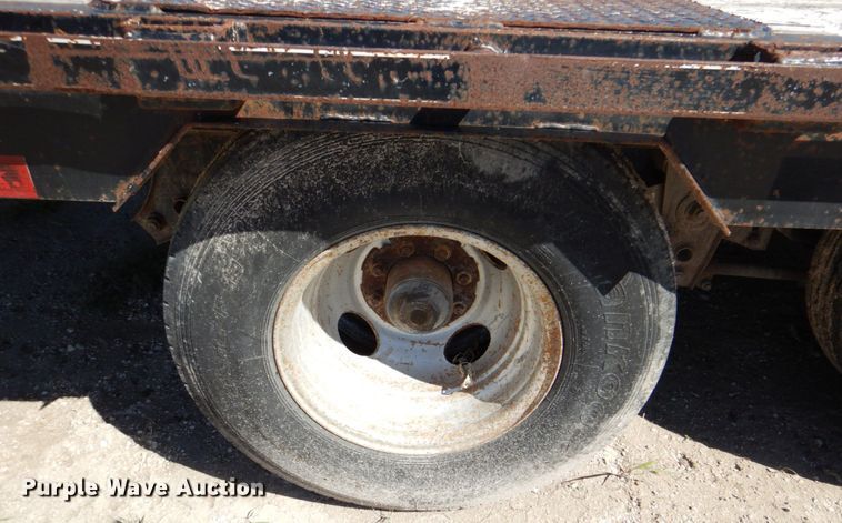 image for item DR2071 2013 Big Tex 25GN  equipment trailer